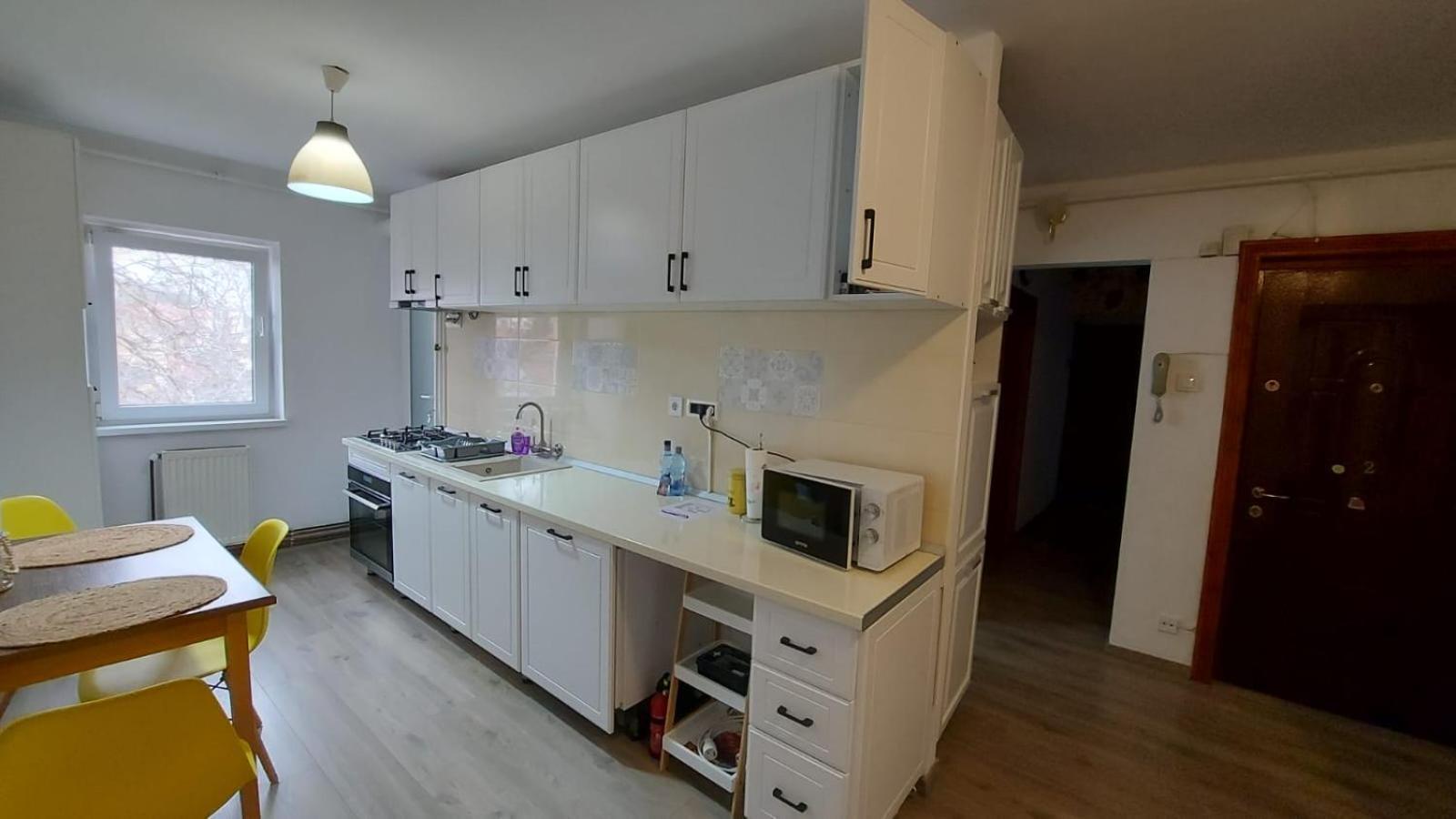Apartament Spatios In Brasov Ngoại thất bức ảnh