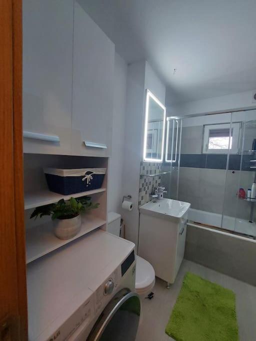 Apartament Spatios In Brasov Ngoại thất bức ảnh